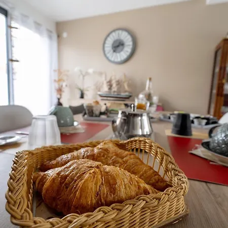 D'hotes - Marine Bed and Breakfast La Plaine-sur-Mer